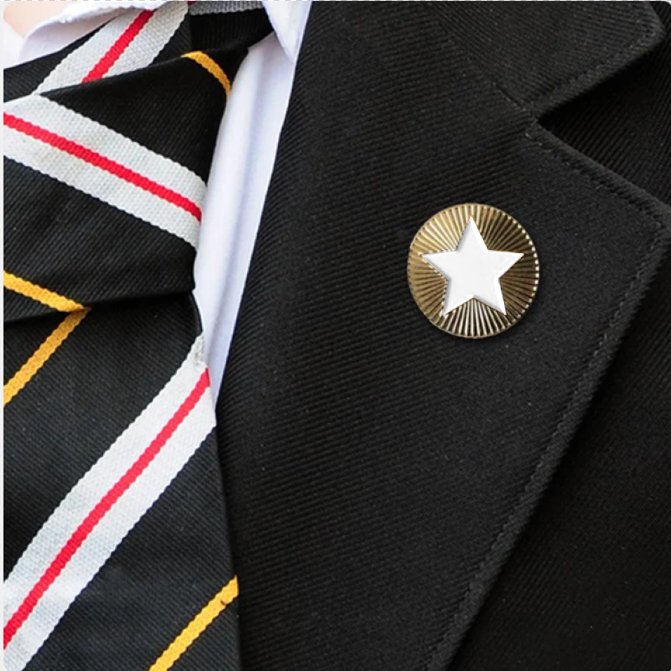 Round on Gold with Star Badges (Pack of 10)
