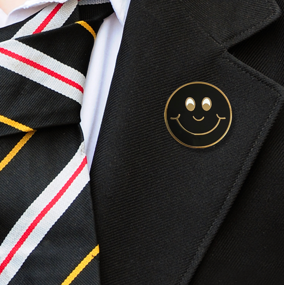 SMILEY FACE ROUND BADGE-5