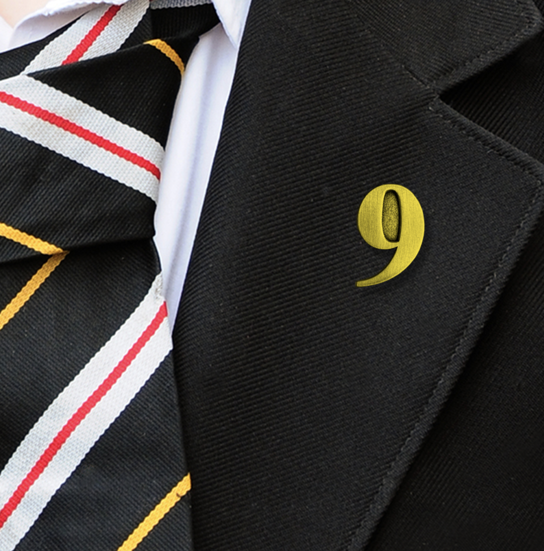 YEAR 9 BADGE IN GOLD-3