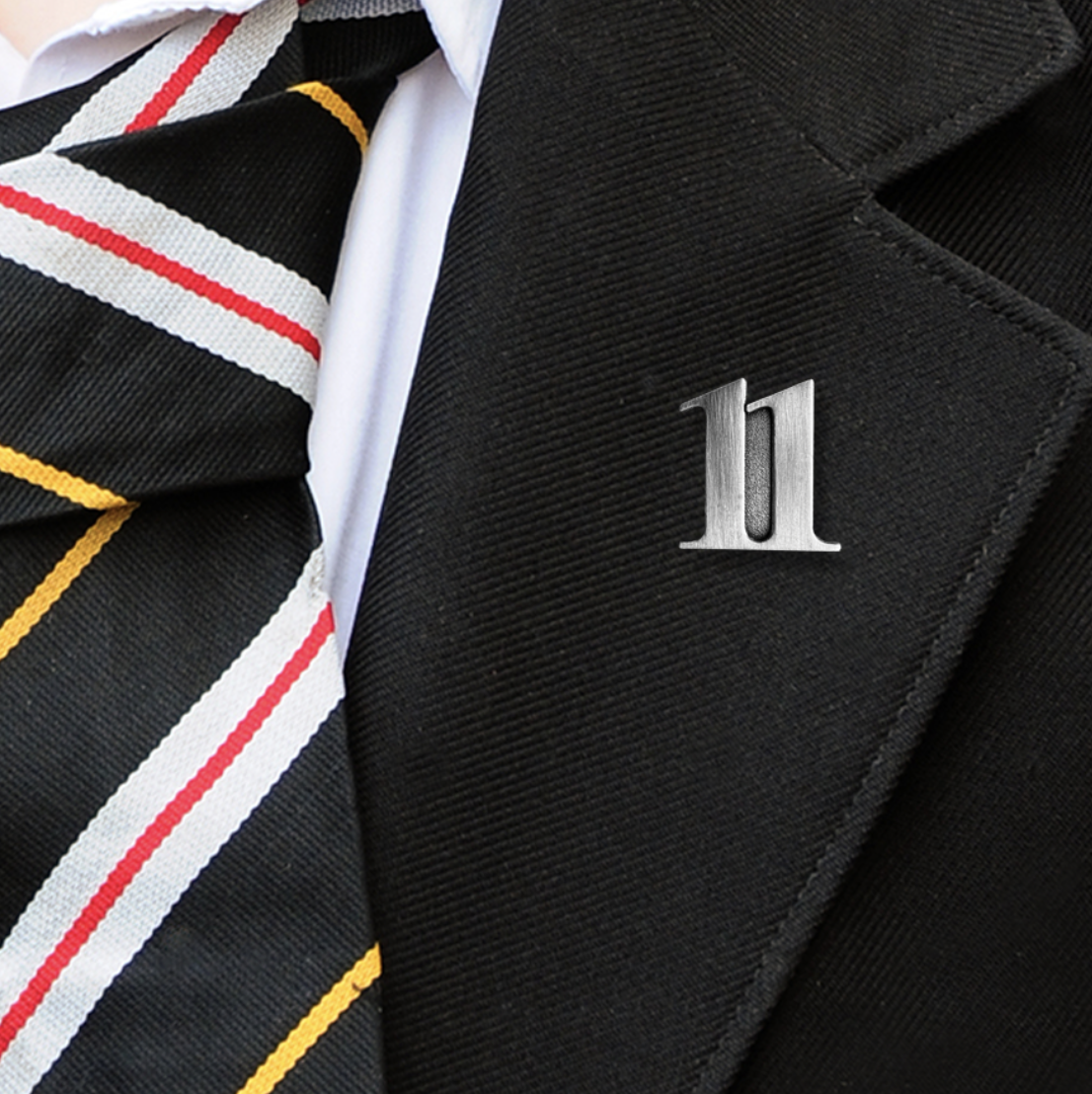 NUMBER 11 YEAR BADGE IN SILVER METAL-5