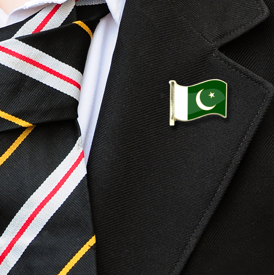 Pakistan Flag Badge on Lapelle-1