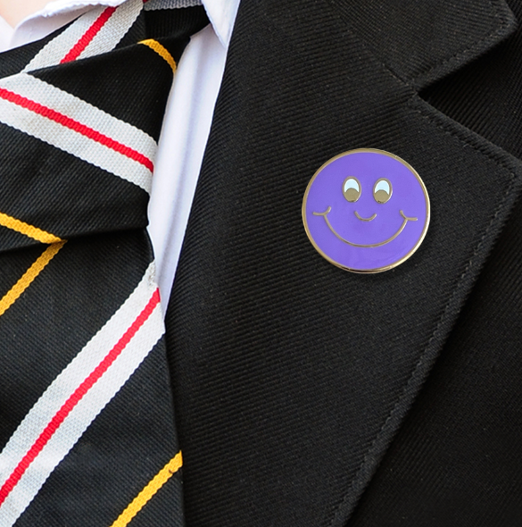 SMILEY FACE ROUND BADGE-7